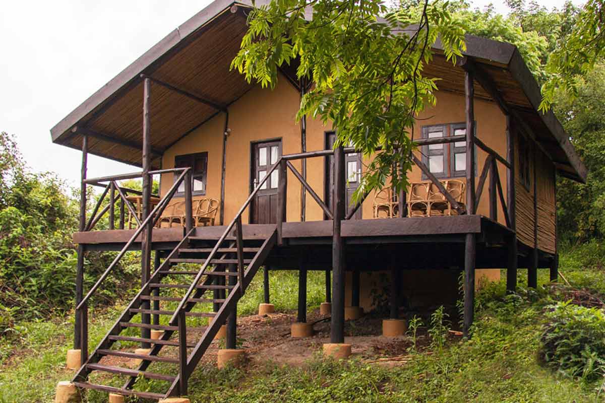 Chimps Nest - Accommodation in Kibale Forest National Park